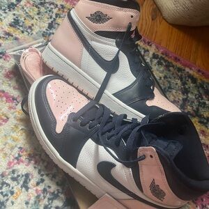 Jordan 1 Retro High OG Women's Bubble Gum Atmosphere